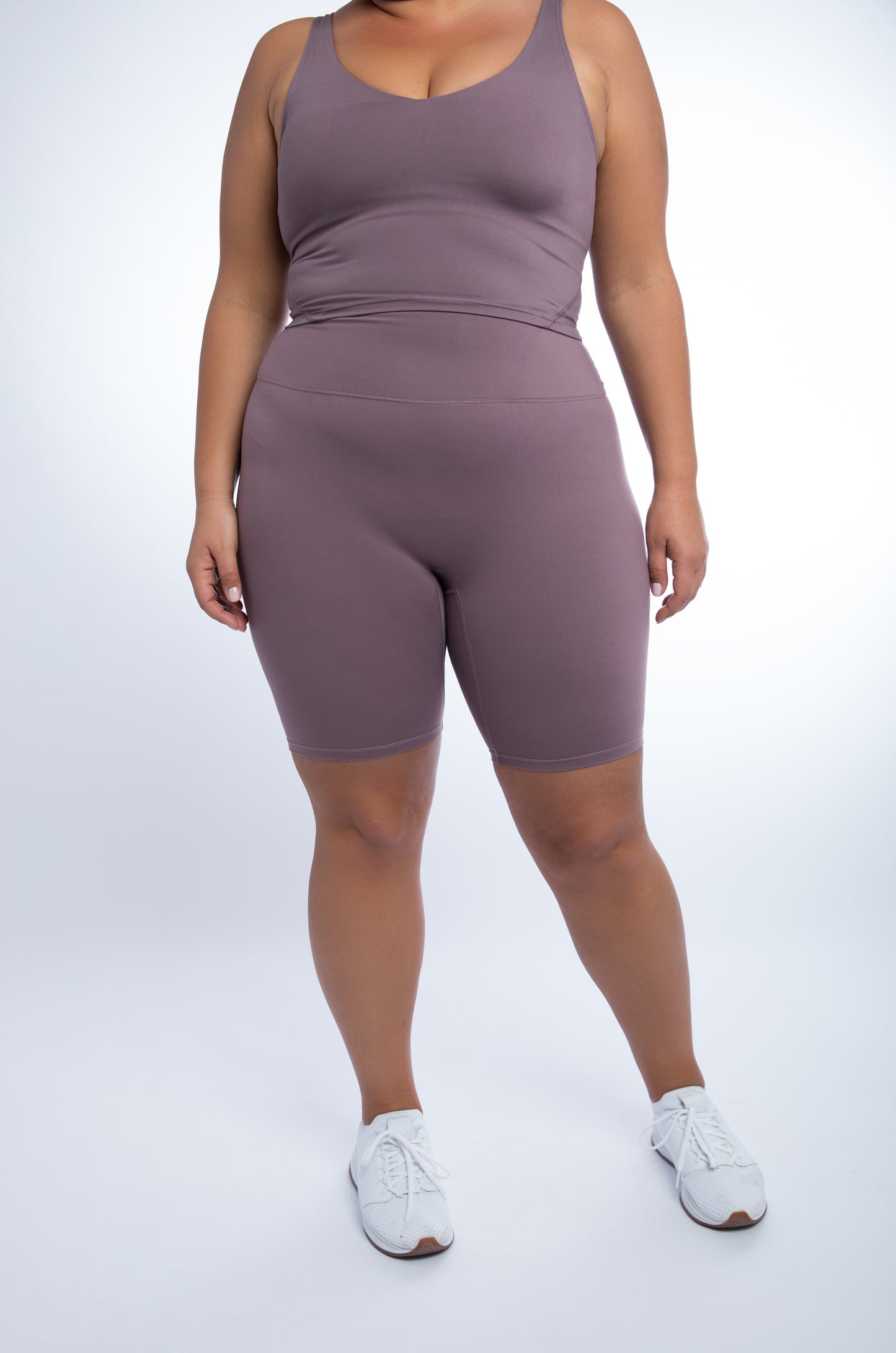 High-rise Nat shorts Plus Size