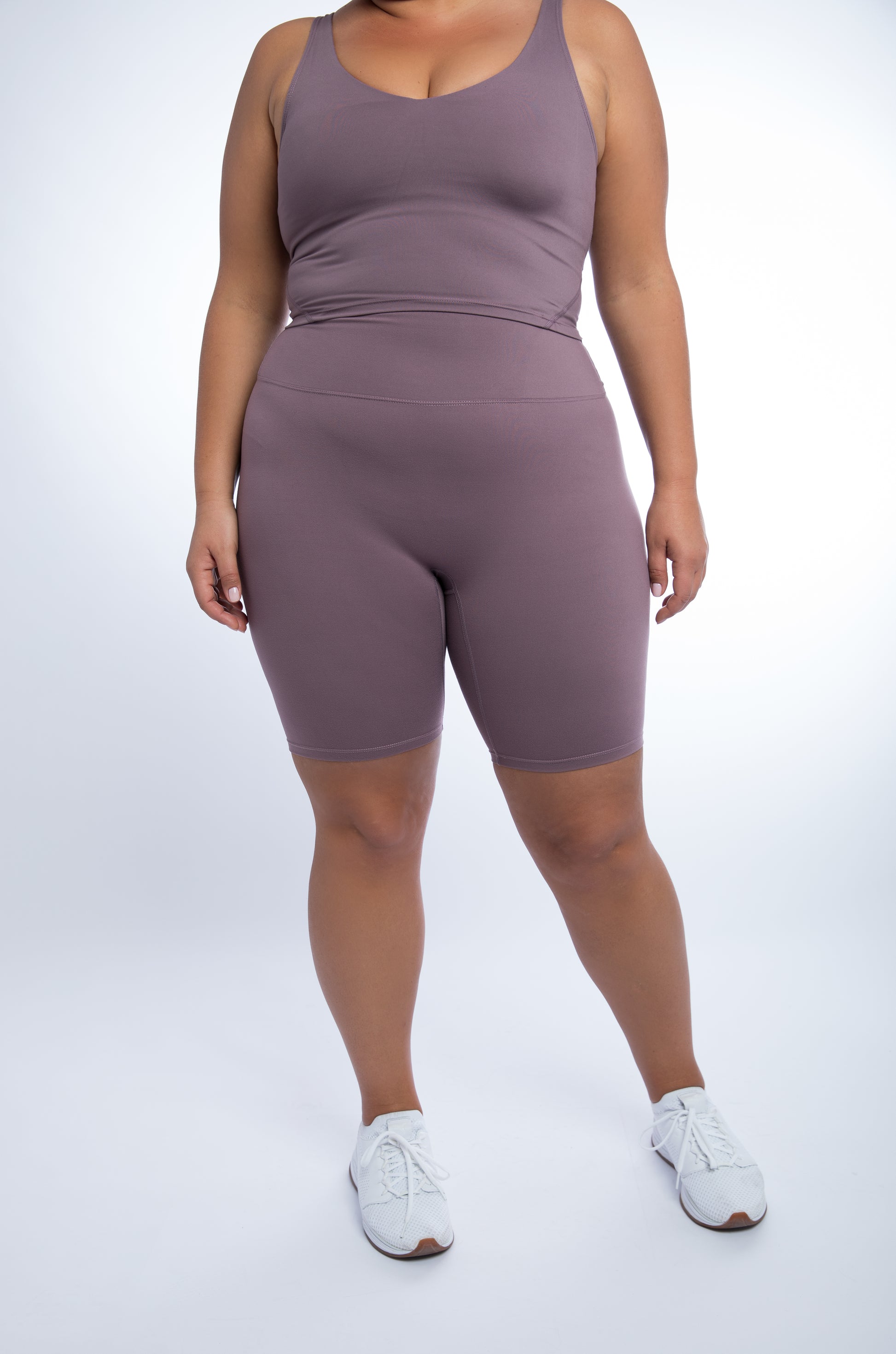 High-rise Nat shorts Plus Size