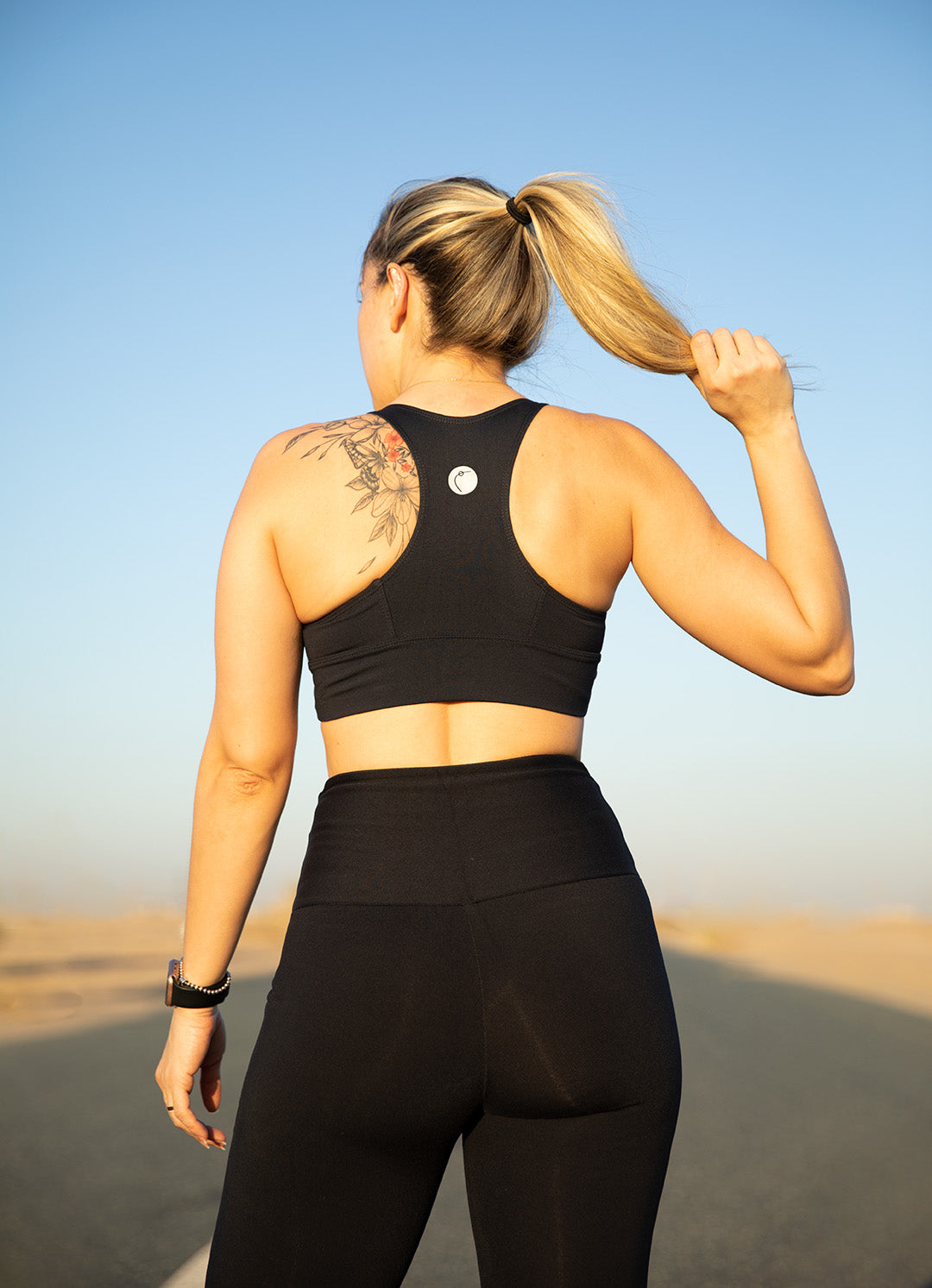 Sirius Plain Activewear Cool Top with Swimmer’s Back M Black