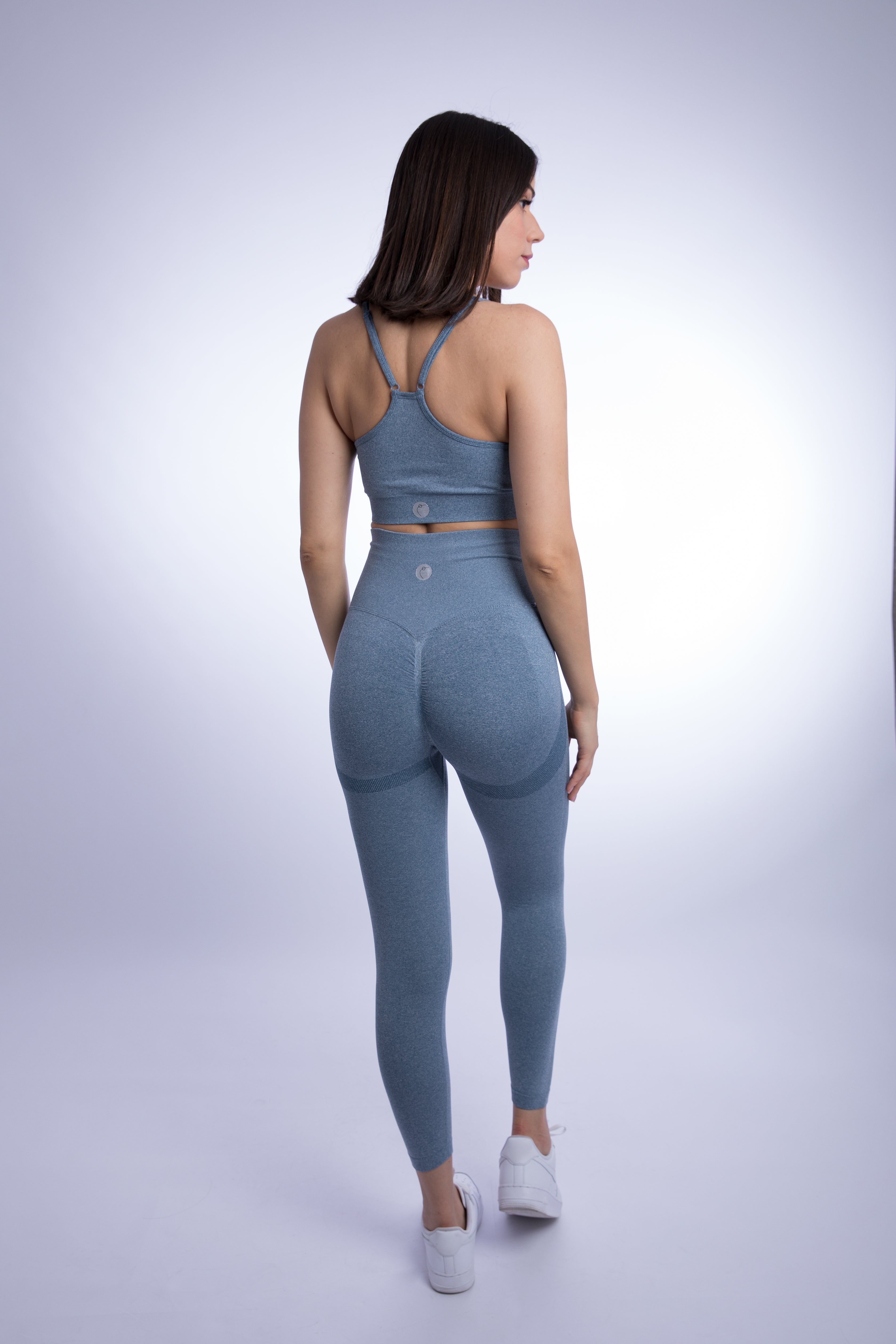 Jasmine Seamless Set with Crop Strap Top and Legging S Peach